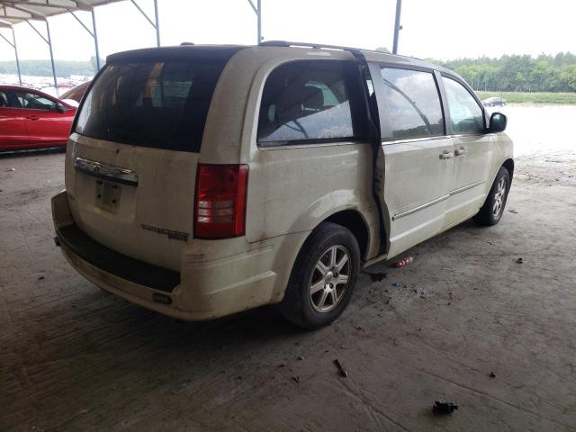 Photo 4 from auction – 2010 CHRYSLER TOWN & COU with VIN 2A4RR5D14AR503612