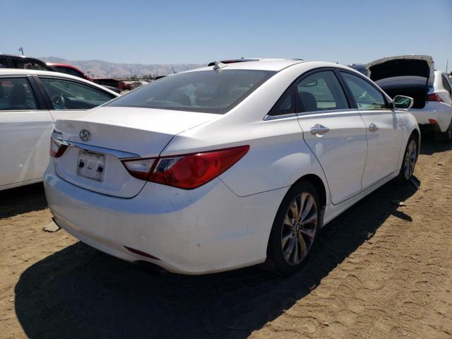 Photo 4 from auction – 2013 HYUNDAI SONATA with VIN 5NPEC4AC6DH655964