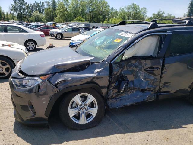 Photo 9 from auction – 2019 TOYOTA RAV4 XLE with VIN JTMP1RFV2KD045102