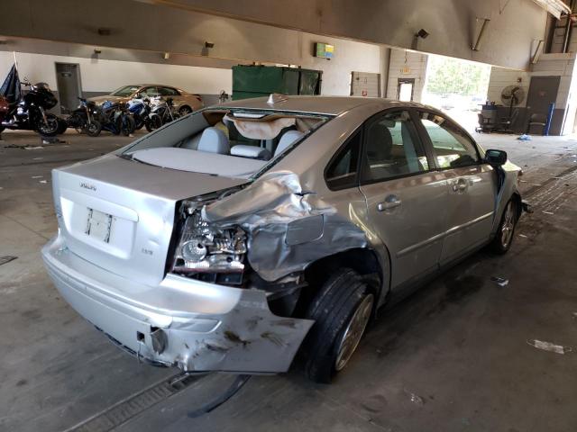 Photo 4 from auction – 2006 VOLVO S40 with VIN YV1MS382162171897