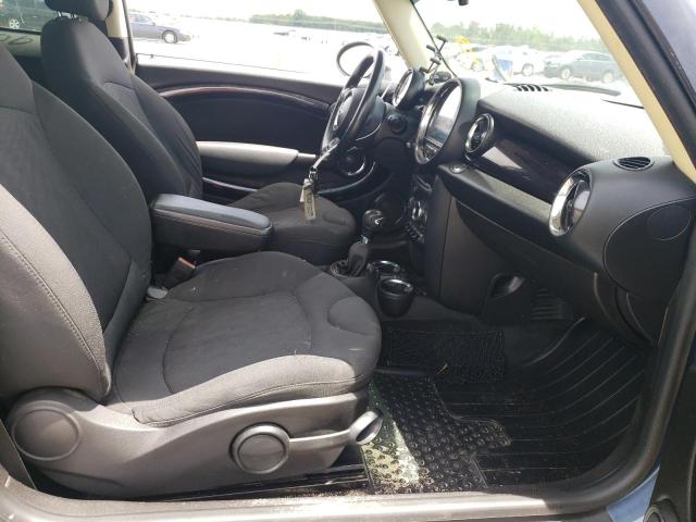 Photo 5 from auction – 2011 MINI COOPER with VIN WMWSU3C52BTX95671