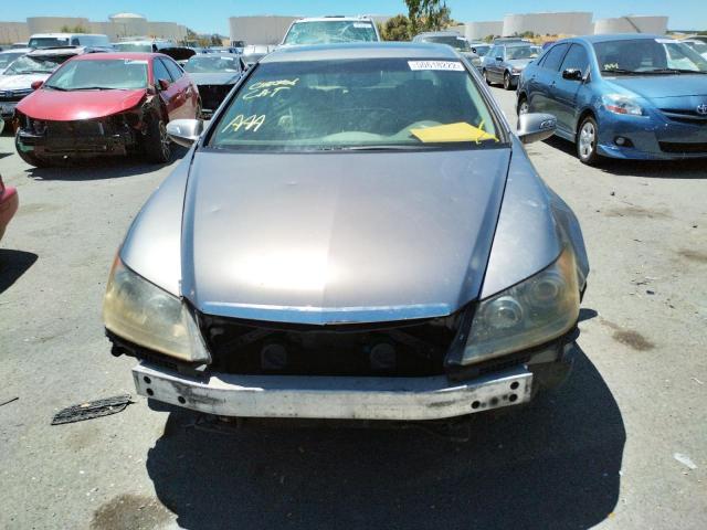 Photo 9 from auction – 2005 ACURA RL with VIN JH4KB16525C016300