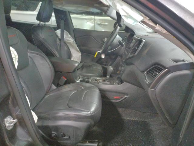 Photo 5 from auction – 2019 JEEP CHEROKEE T with VIN 1C4PJMBX1KD260349