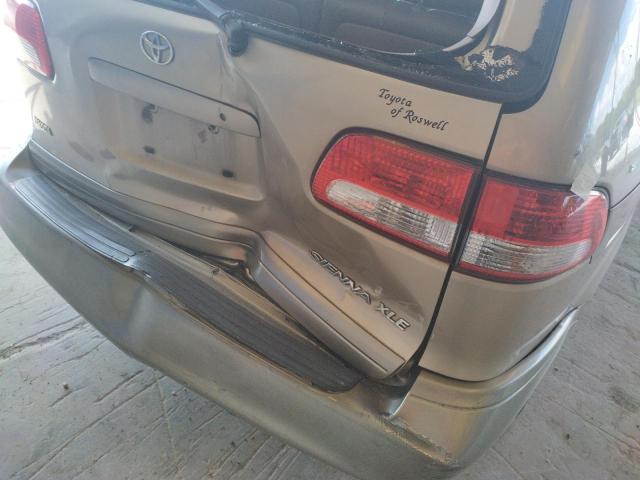 Photo 9 from auction – 2001 TOYOTA SIENNA LE with VIN 4T3ZF13C91U371804