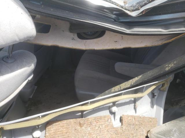 Photo 6 from auction – 2000 TOYOTA SIENNA LE with VIN 4T3ZF13C3YU179708