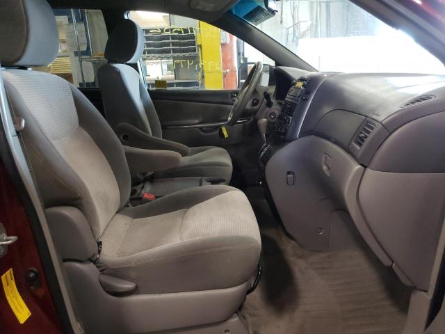 Photo 5 from auction – 2010 TOYOTA SIENNA CE with VIN 5TDKK4CC5AS328612