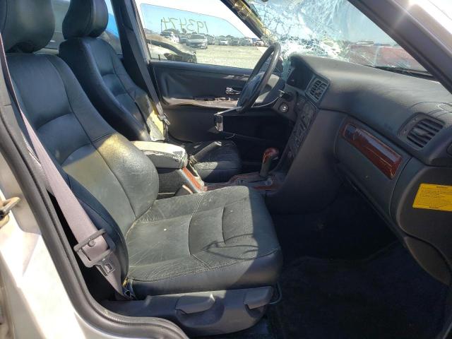 Photo 5 from auction – 2000 VOLVO S70 BASE with VIN YV1LS61J5Y2656190