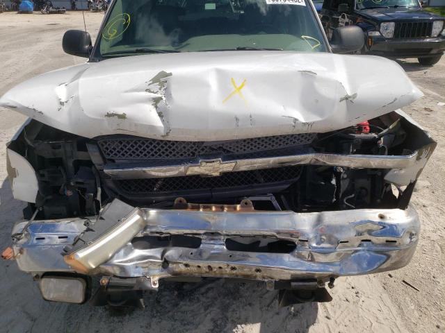 Photo 7 from auction – 2005 CHEVROLET silverado with VIN 2GCEC13T051379618