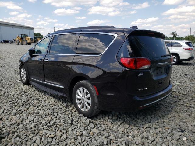 Photo 3 from auction – 2017 CHRYSLER PACIFICA T with VIN 2C4RC1BGXHR757018