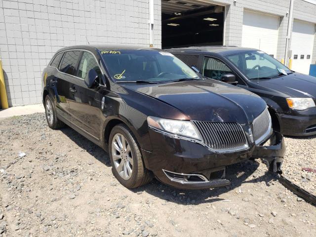 LINCOLN MKT 2013 with VIN 2LMHJ5AT8DBL51376 - Photo from auction