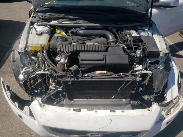 صورة رقم 7 من المزاد - 2011 VOLVO C30 T5 مع VIN YV1672MK1B2229320