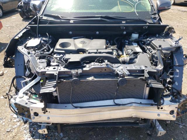 Photo 7 from auction – 2020 TOYOTA RAV4 XLE with VIN JTMP1RFV2LJ028366