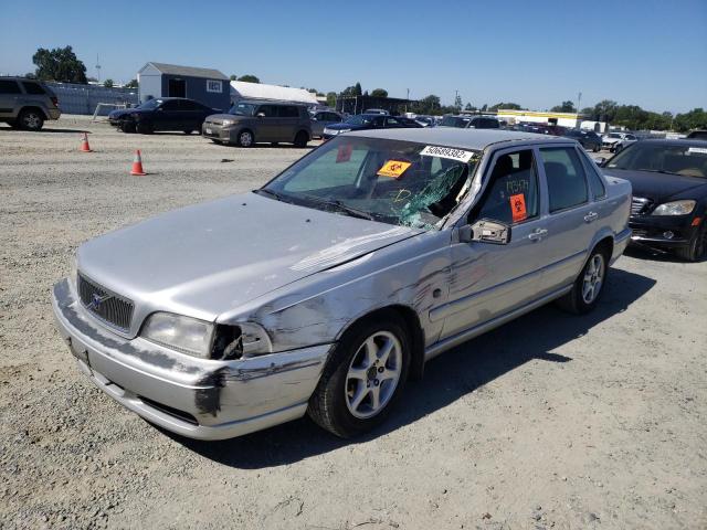 Photo 2 from auction – 2000 VOLVO S70 BASE with VIN YV1LS61J5Y2656190