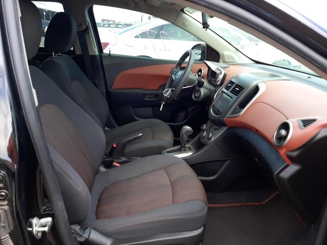 Photo 5 from auction – 2016 CHEVROLET SONIC LT with VIN 1G1JC6SHXG4107263