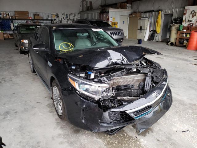 KIA OPTIMA PLU 2017 with VIN KNAGV4LD0H5007824 - Photo from auction