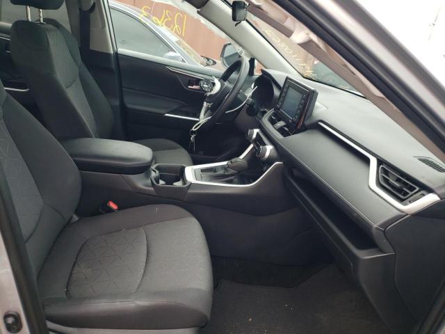 Photo 5 from auction – 2021 TOYOTA RAV4 XLE with VIN 2T3W1RFV9MC156460