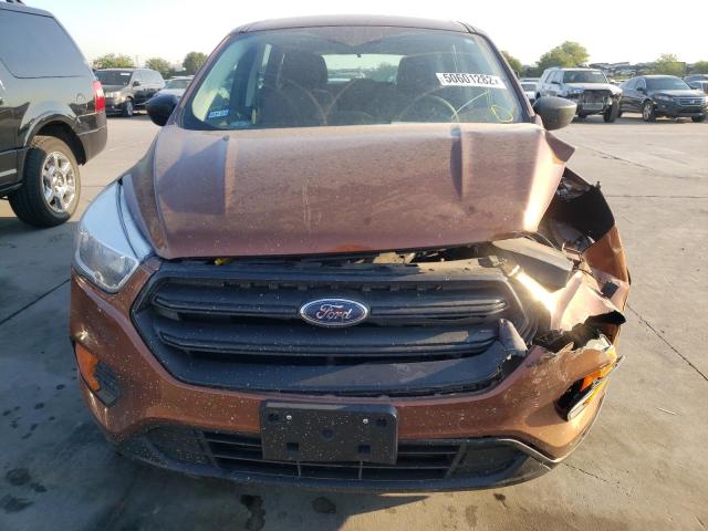 Photo 7 from auction – 2017 FORD ESCAPE S with VIN 1FMCU0F72HUD11502