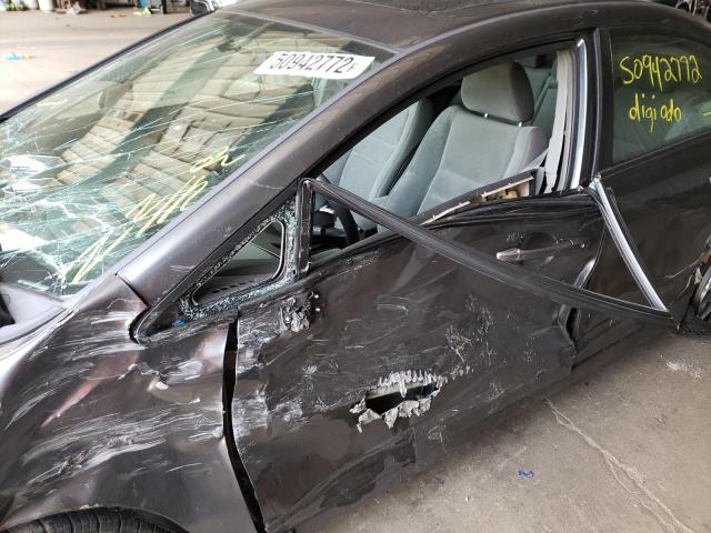 Photo 10 from auction – 2010 HONDA CIVIC EX with VIN 19XFA1F83AE040091