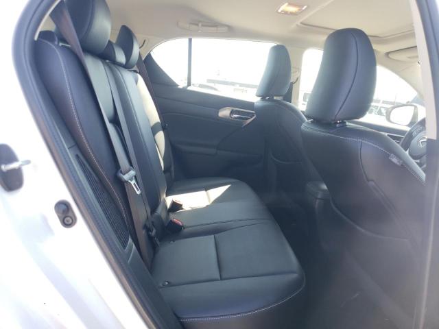 Photo 6 from auction – 2017 LEXUS CT 200 with VIN JTHKD5BHXH2288833