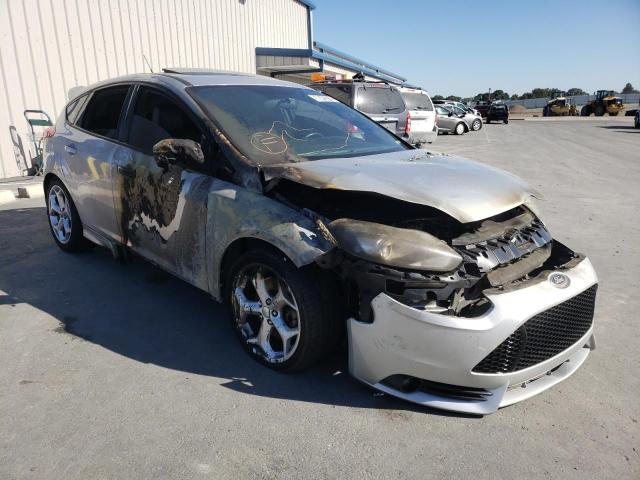 Zdjęcie 1 z aukcji – 2013 FORD FOCUS ST z VIN 1FADP3L95DL235674