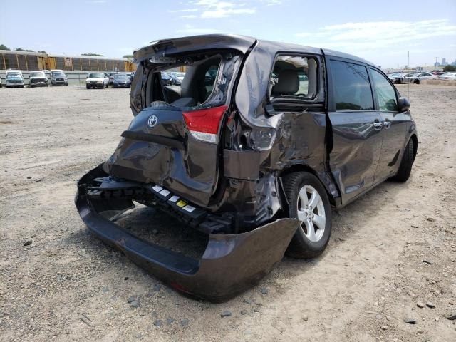Photo 4 from auction – 2011 TOYOTA SIENNA BAS with VIN 5TDKA3DC1BS001881