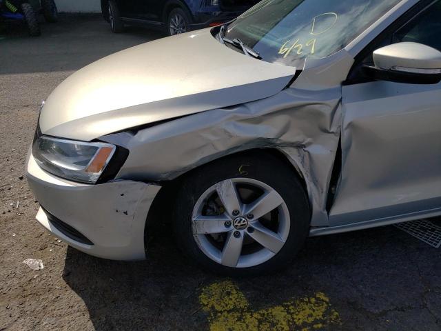 Photo 9 from auction – 2012 VOLKSWAGEN JETTA TDI with VIN 3VWLL7AJ7CM337218