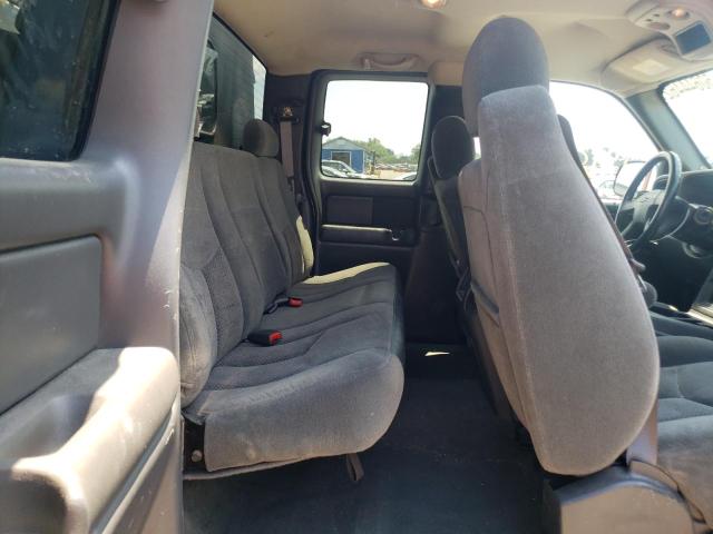 Photo 6 from auction – 2004 CHEVROLET SILVERADO with VIN 1GCHK29U84E303387