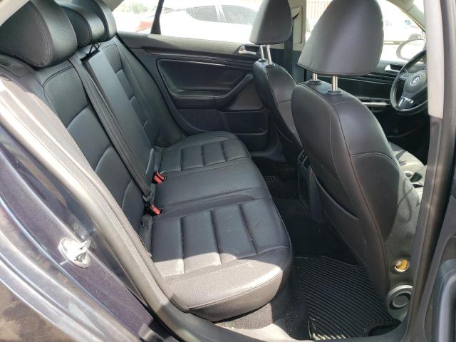 Photo 6 from auction – 2010 VOLKSWAGEN JETTA TDI with VIN 3VWAL7AJ2AM068095