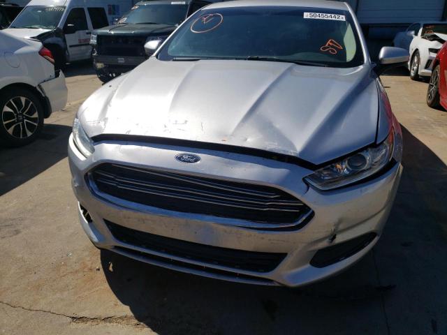 Photo 9 from auction – 2016 FORD FUSION S with VIN 3FA6P0G72GR376062