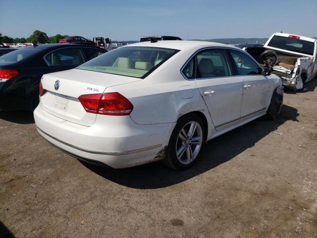 Photo 4 from auction – 2015 VOLKSWAGEN PASSAT SEL with VIN 1VWCV7A35FC004713