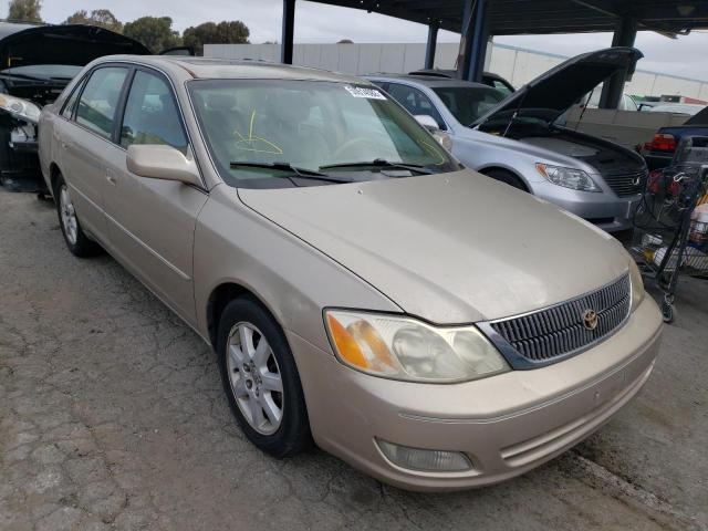 TOYOTA AVALON XL 2000 with VIN 4T1BF28B9YU045821 - Photo from auction