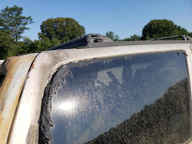 Photo 9 from auction – 2000 TOYOTA 4RUNNER SR with VIN JT3HN86R6Y0300392