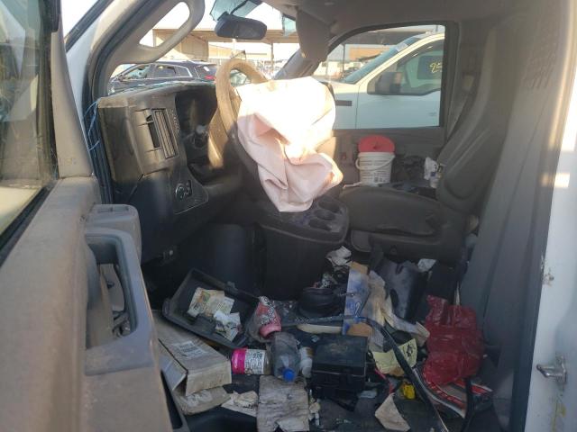Photo 5 from auction – 2017 CHEVROLET EXPRESS G2 with VIN 1GCWGBFF9H1135285