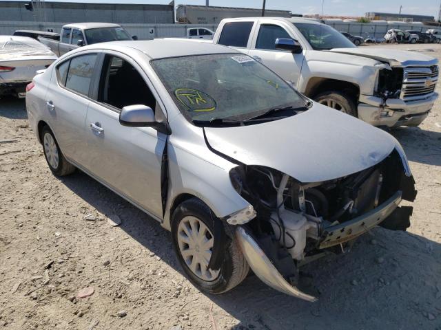 NISSAN VERSA S 2013 with VIN 3N1CN7AP3DL885700 - Photo from auction