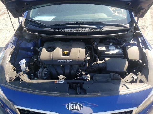Photo 7 from auction – 2017 KIA FORTE LX with VIN 3KPFK4A72HE161136