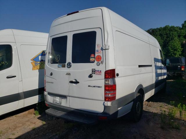Photo 4 from auction – 2016 MERCEDES-BENZ SPRINTER 2 with VIN WD3PE8DD4GP239123