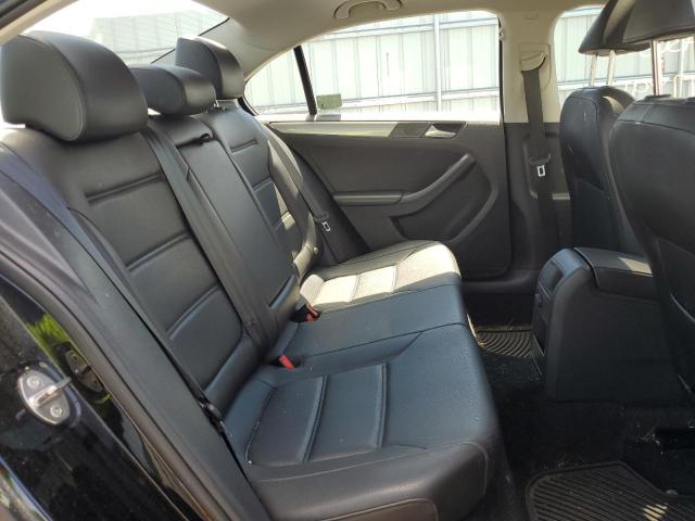 Photo 6 from auction – 2018 VOLKSWAGEN JETTA SE with VIN 3VWDB7AJ2JM235040