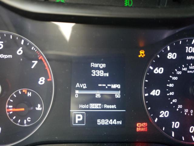 Photo 8 from auction – 2016 HYUNDAI VELOSTER T with VIN KMHTC6AE1GU275912