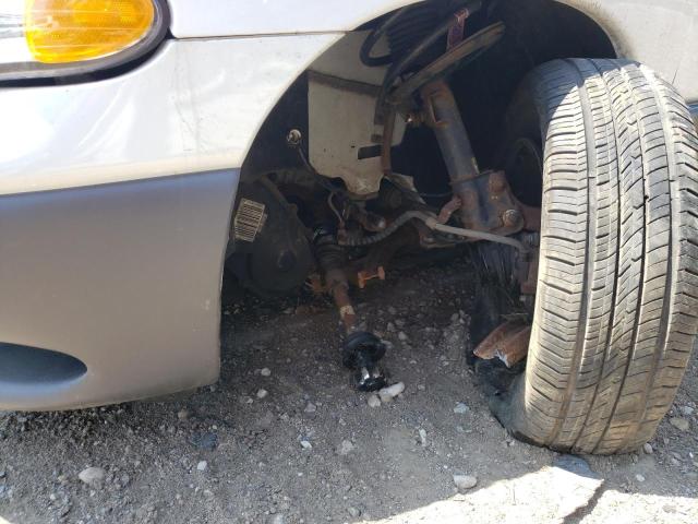 Photo 9 from auction – 2000 DODGE CARAVAN SE with VIN 2B4GP45G7YR826849