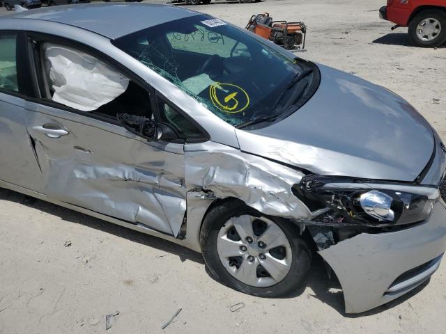 Photo 9 from auction – 2016 KIA FORTE LX with VIN KNAFK4A60G5541848
