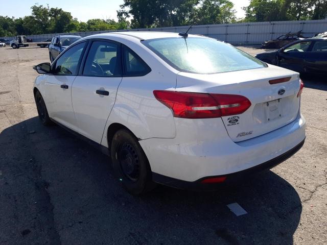 Photo 3 from auction – 2018 FORD FOCUS S with VIN 1FADP3E2XJL215710