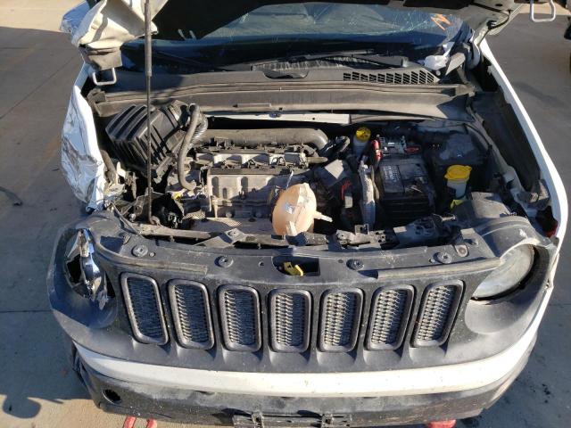 Photo 7 from auction – 2016 JEEP RENEGADE T with VIN ZACCJBCTXGPE05105