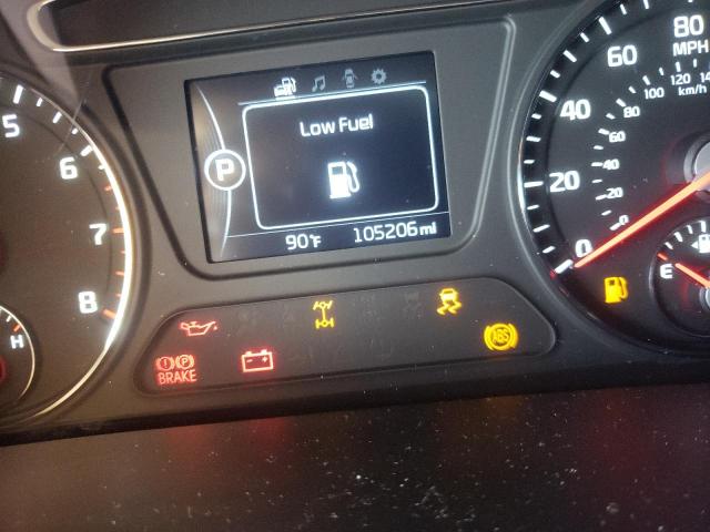 Photo 8 from auction – 2016 KIA SORENTO EX with VIN 5XYPHDA52GG150060