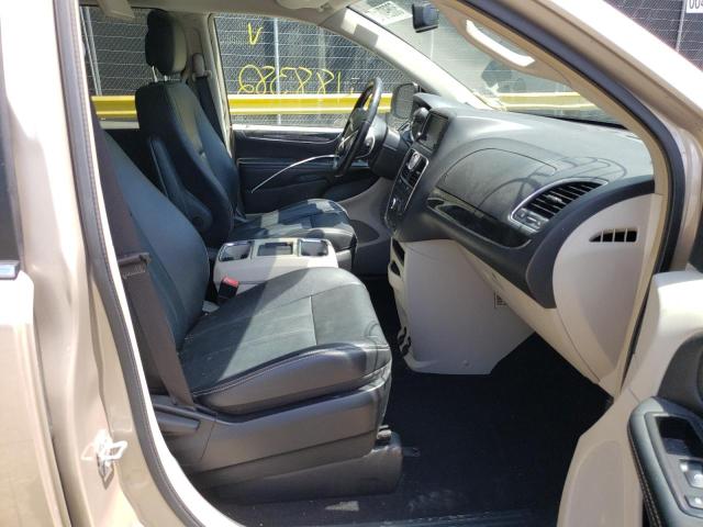 Photo 5 from auction – 2014 CHRYSLER TOWN & COU with VIN 2C4RC1BG7ER448747