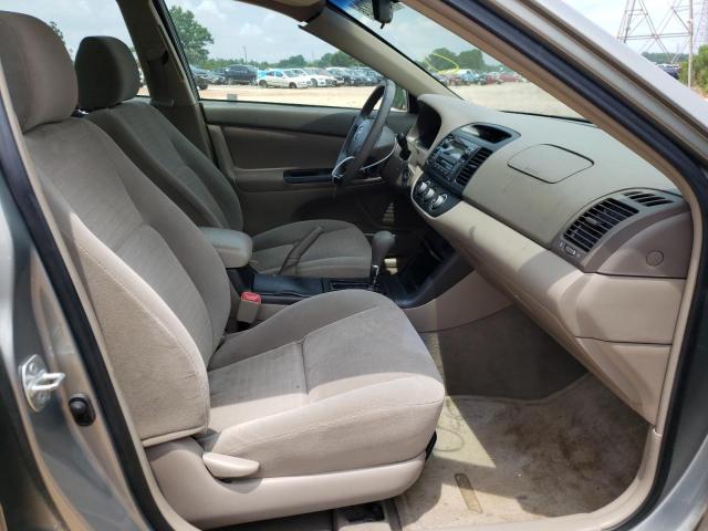 Photo 5 from auction – 2005 TOYOTA CAMRY LE with VIN 4T1BE32K85U980082