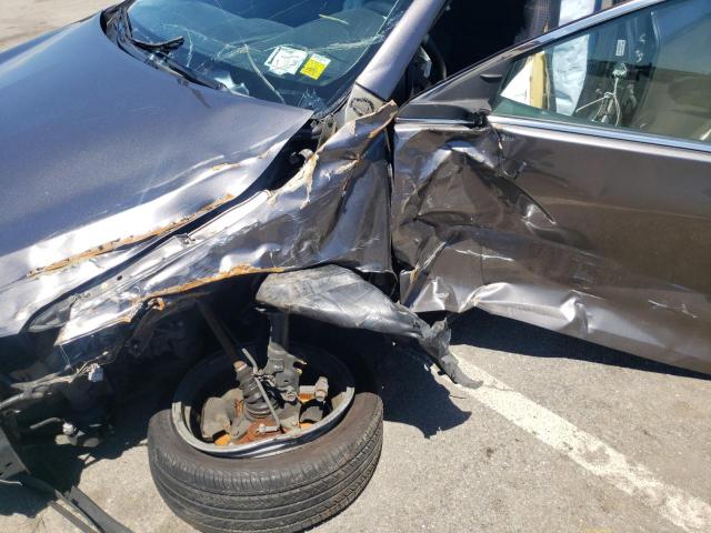 Photo 9 from auction – 2015 TOYOTA CAMRY LE with VIN 4T1BF1FK3FU072457