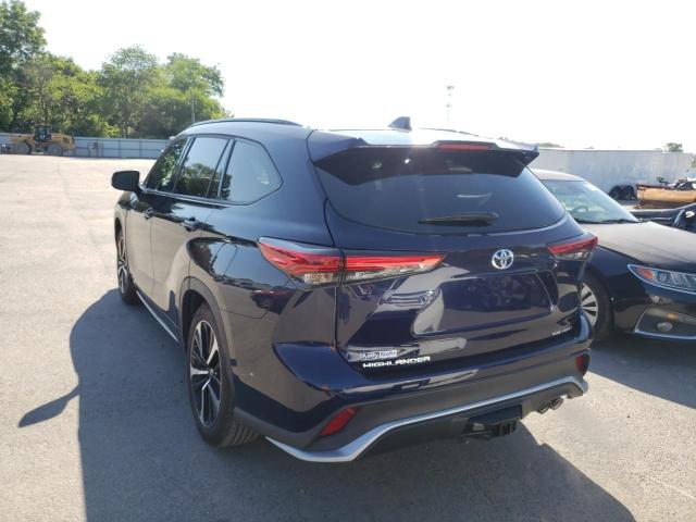 Photo 3 from auction – 2021 TOYOTA HIGHLANDER with VIN 5TDJZRBH5MS132630