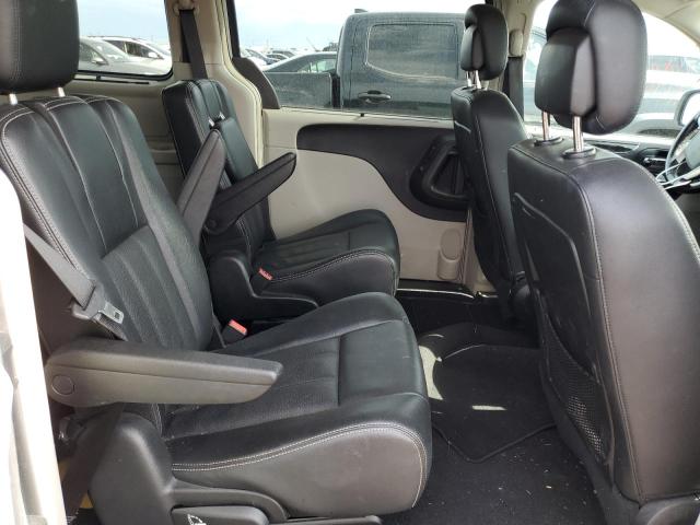Photo 6 from auction – 2012 CHRYSLER TOWN & COU with VIN 2C4RC1CG2CR232672