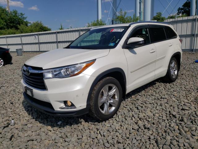 Photo 2 from auction – 2015 TOYOTA HIGHLANDER with VIN 5TDDKRFHXFS200385