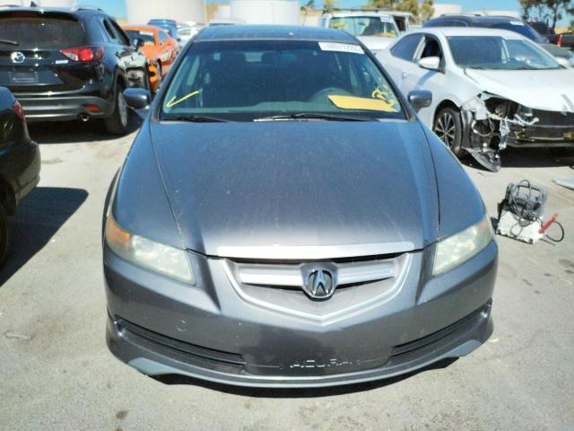 Photo 9 from auction – 2005 ACURA TL with VIN 19UUA66205A045890